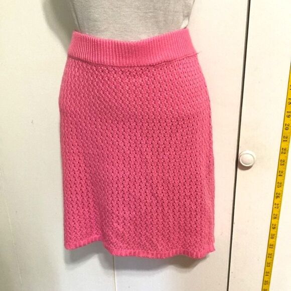 ALMOST FAMOUS Pointelle Crocheted Textured Sweater Mini Desert Rose Skirt Large - Picture 2 of 10